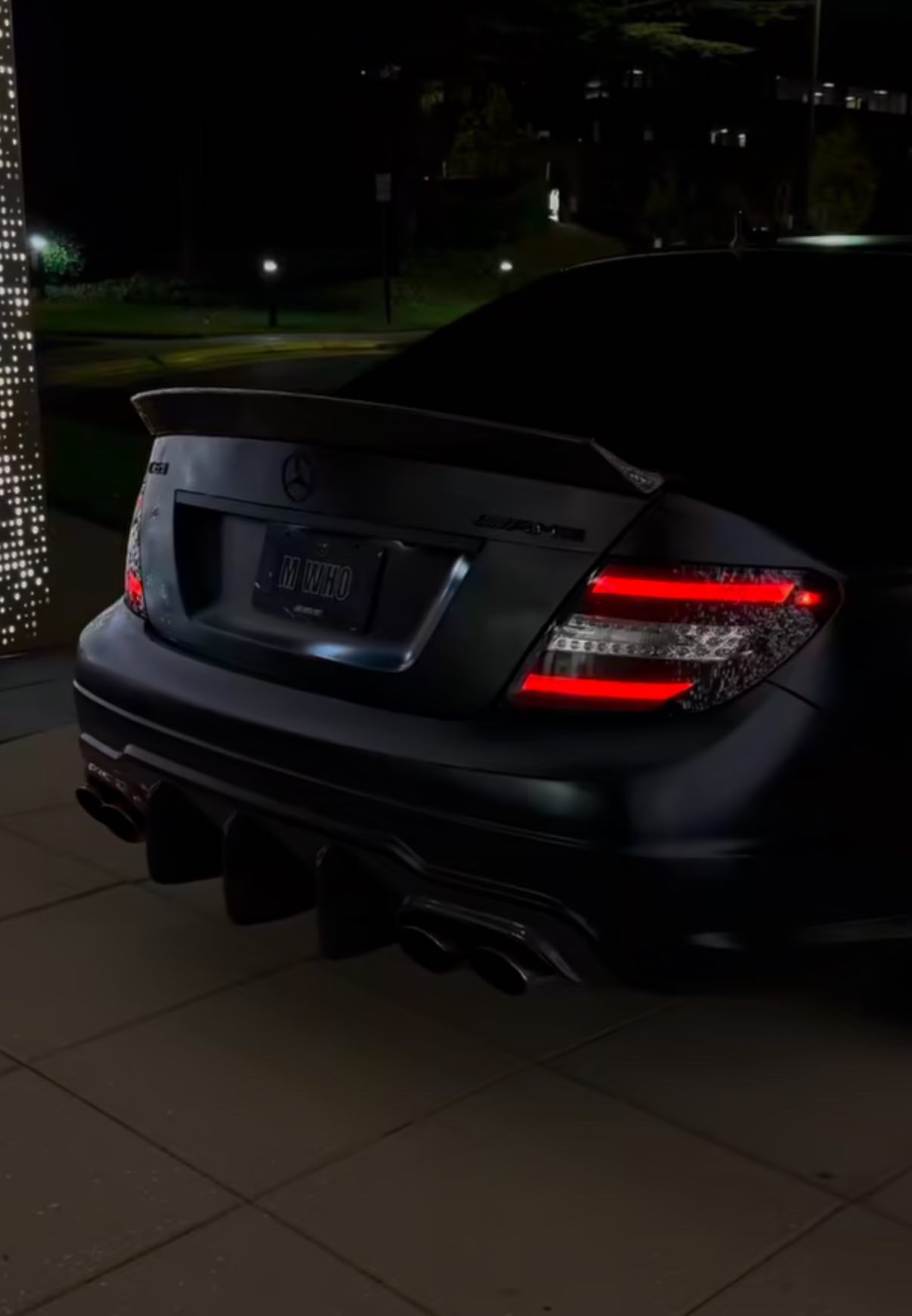 MERCEDES W204 LIBERTY WALK STYLE CARBON FIBER SPOILER