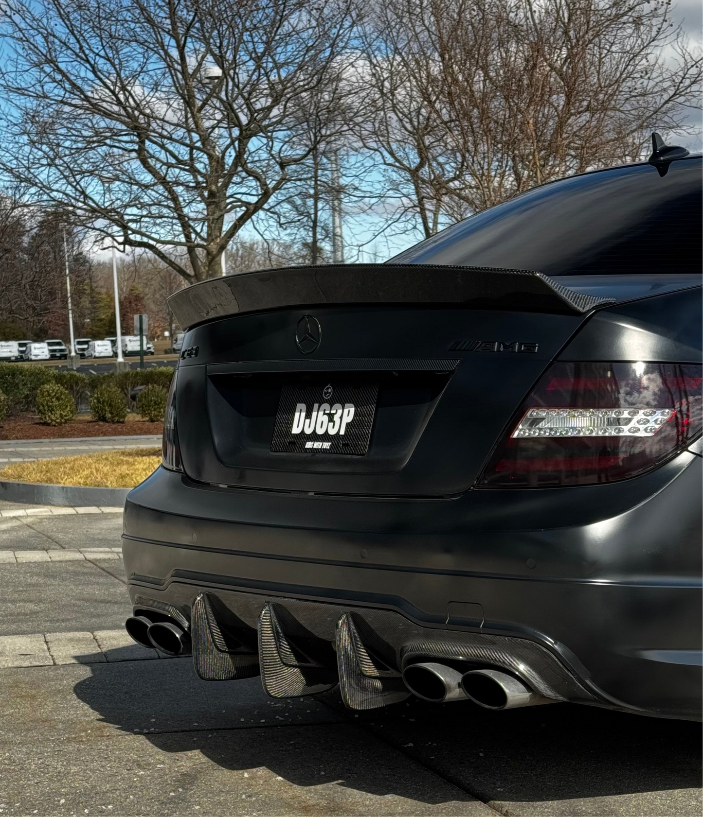 MERCEDES W204 LIBERTY WALK STYLE CARBON FIBER SPOILER