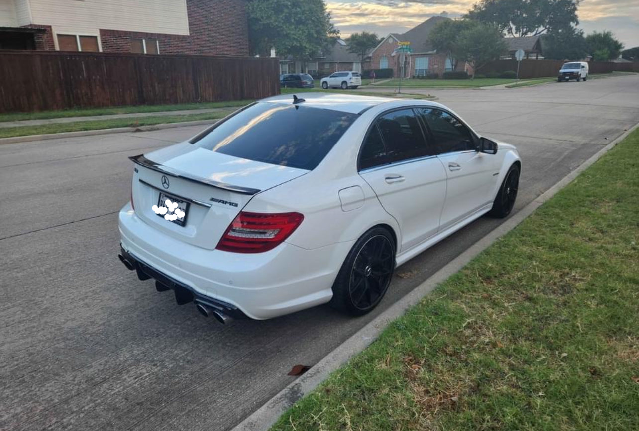 2008-2015 MERCEDES C CLASS SEDAN CARBON FIBER SPOILER