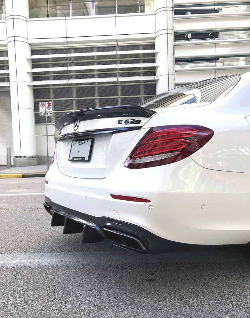 17-23 E-Class AMG Style Spoiler