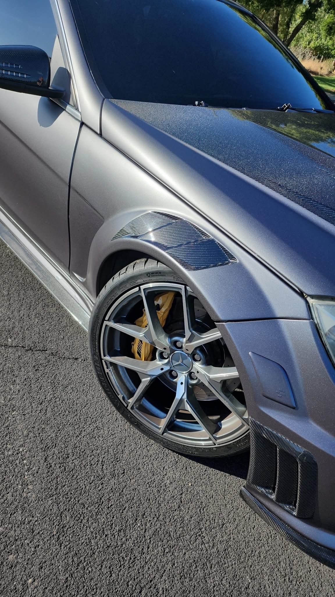 2008-2015 MERCEDES W204 CARBON FIBER FENDERS