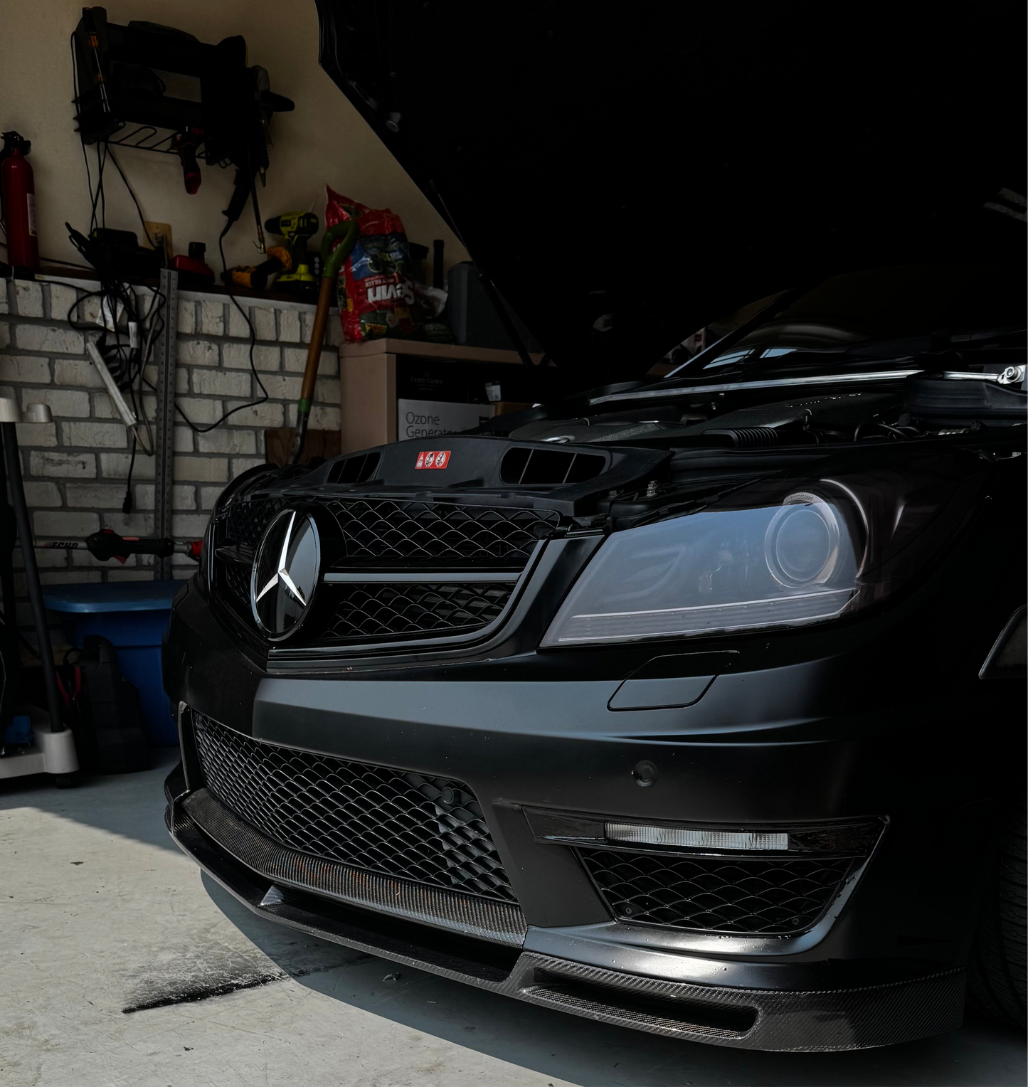 2012-2015 MERCEDES C63 CARBON FIBER FRONT BUMPER CENTER COVER